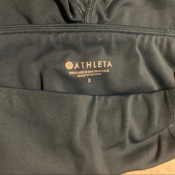 CROPPED ATHLETA LEGGINGS - Picture 4 of 5